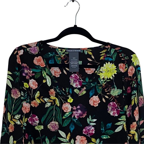 Chelsea and Theodore Top Black Multi Pattern Floral - Picture 7 of 13